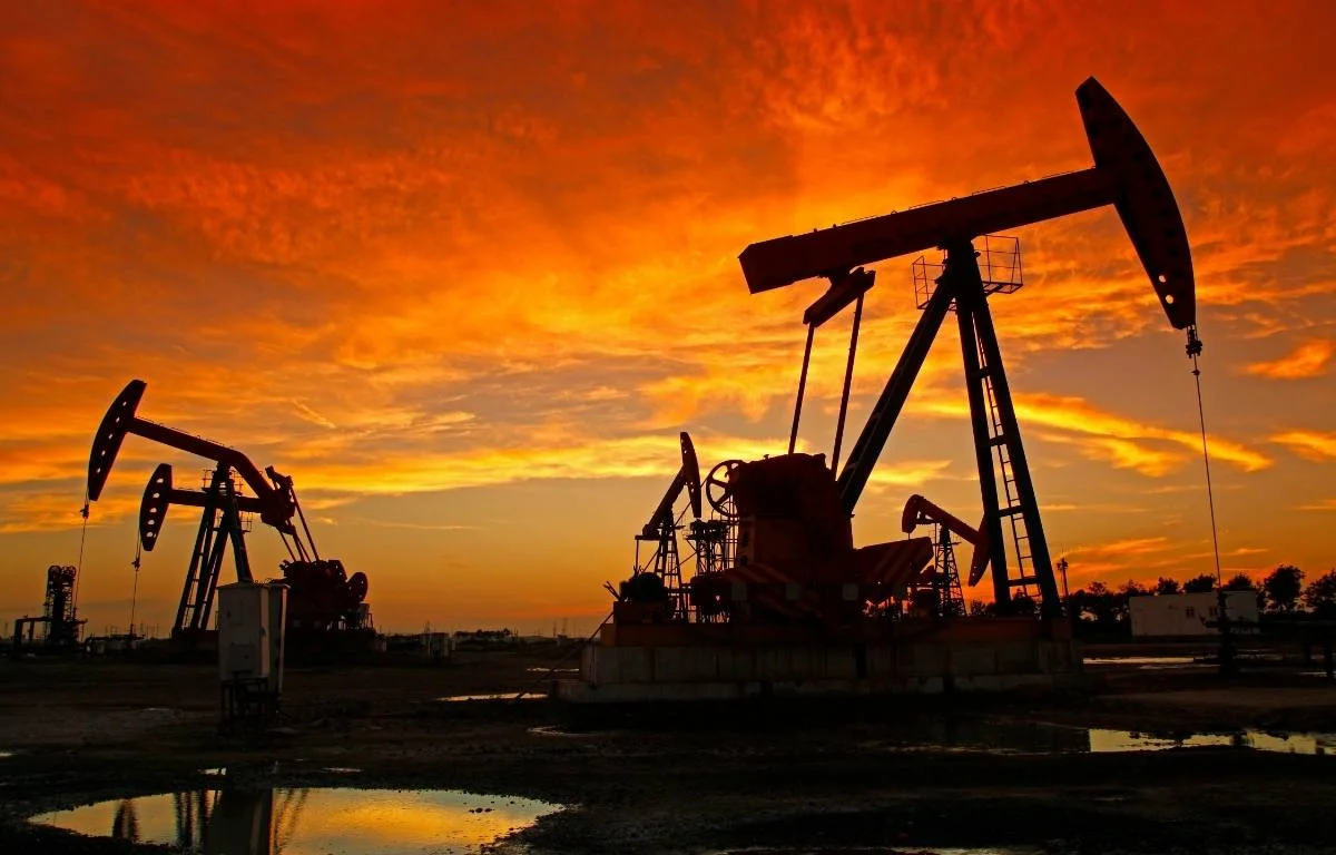 Petrol fiyatlarında arz endişeleriyle sert yükseliş