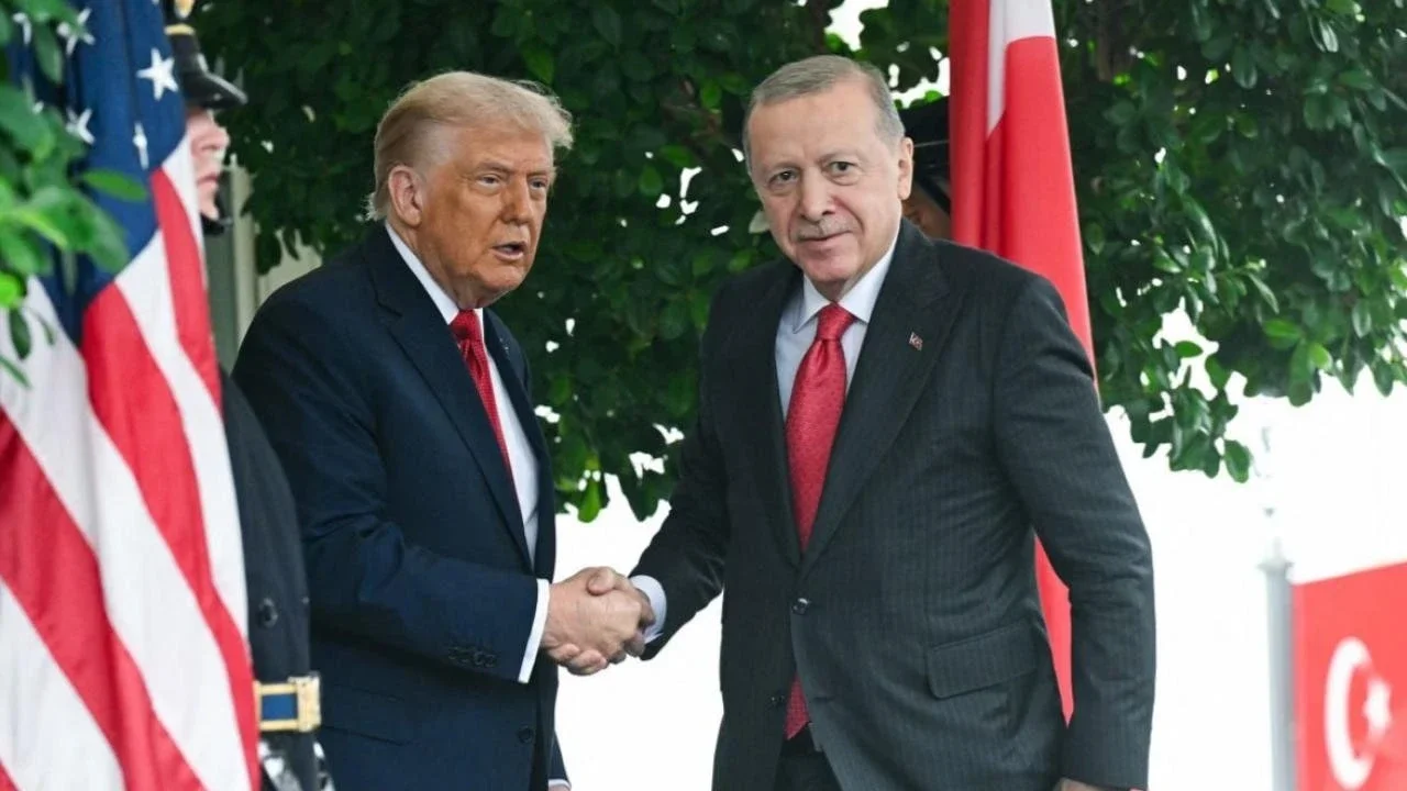 Cumhurbaşkanı Erdoğan, Mirziyoyev ile bir araya geldi